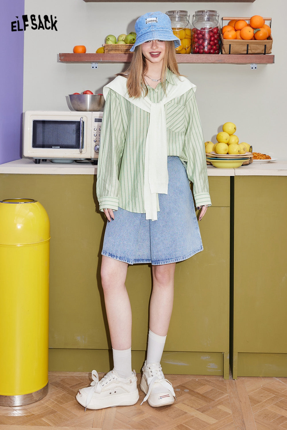 ELFSACK [Free shawl] Casual striped shirt in early spring, old money style outfit