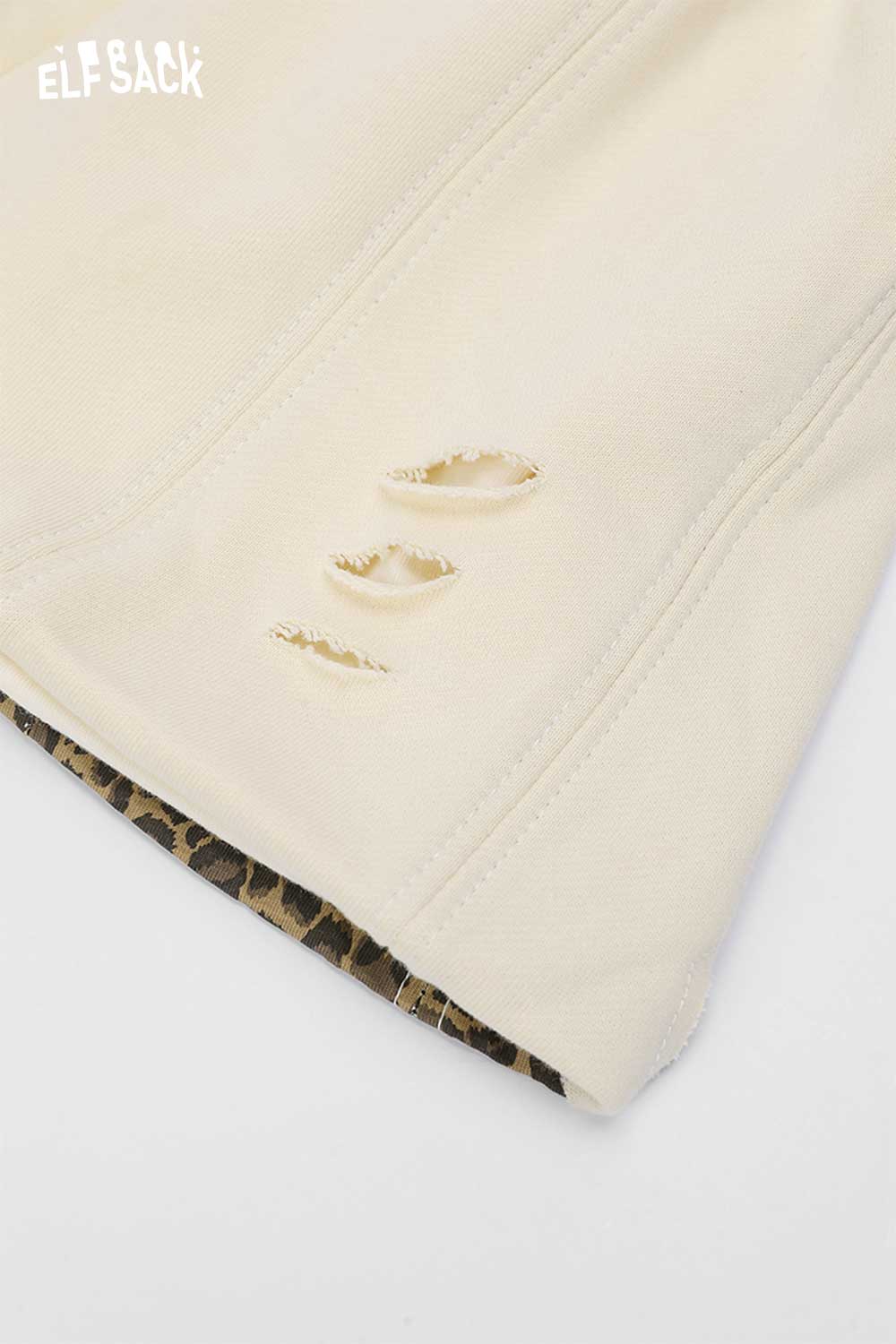 ELFSACK animal print slouchy beanie with stylish distressed details and comfortable fit