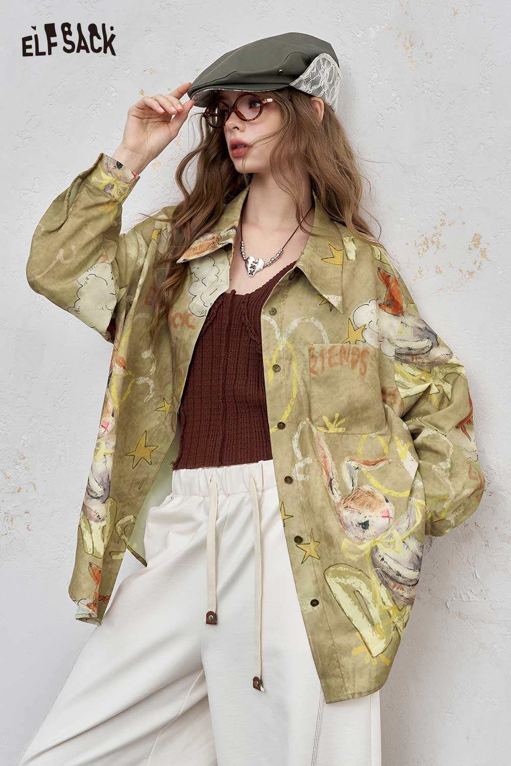 ELFSACK art print relaxed shirt for women featuring a unique design and comfortable fit