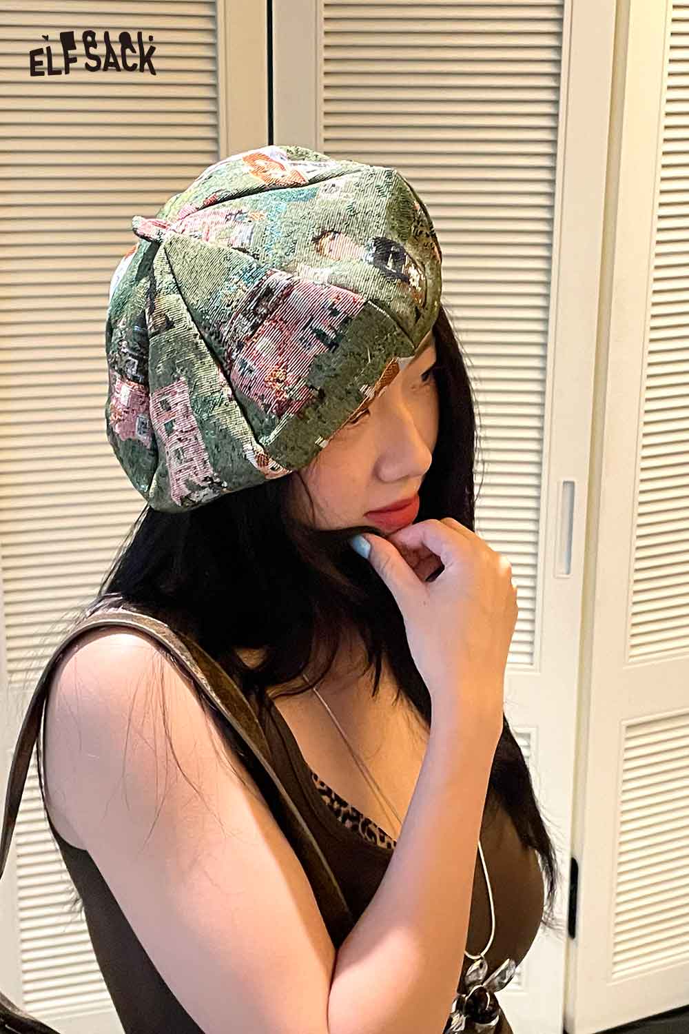 Stylish artist inspired beret for women in green with unique print and comfortable fit