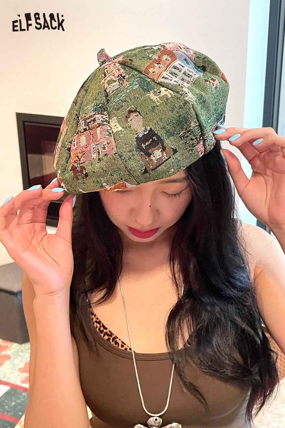 ELFSACK artist inspired beret for women featuring a colorful cityscape print and a comfortable fit