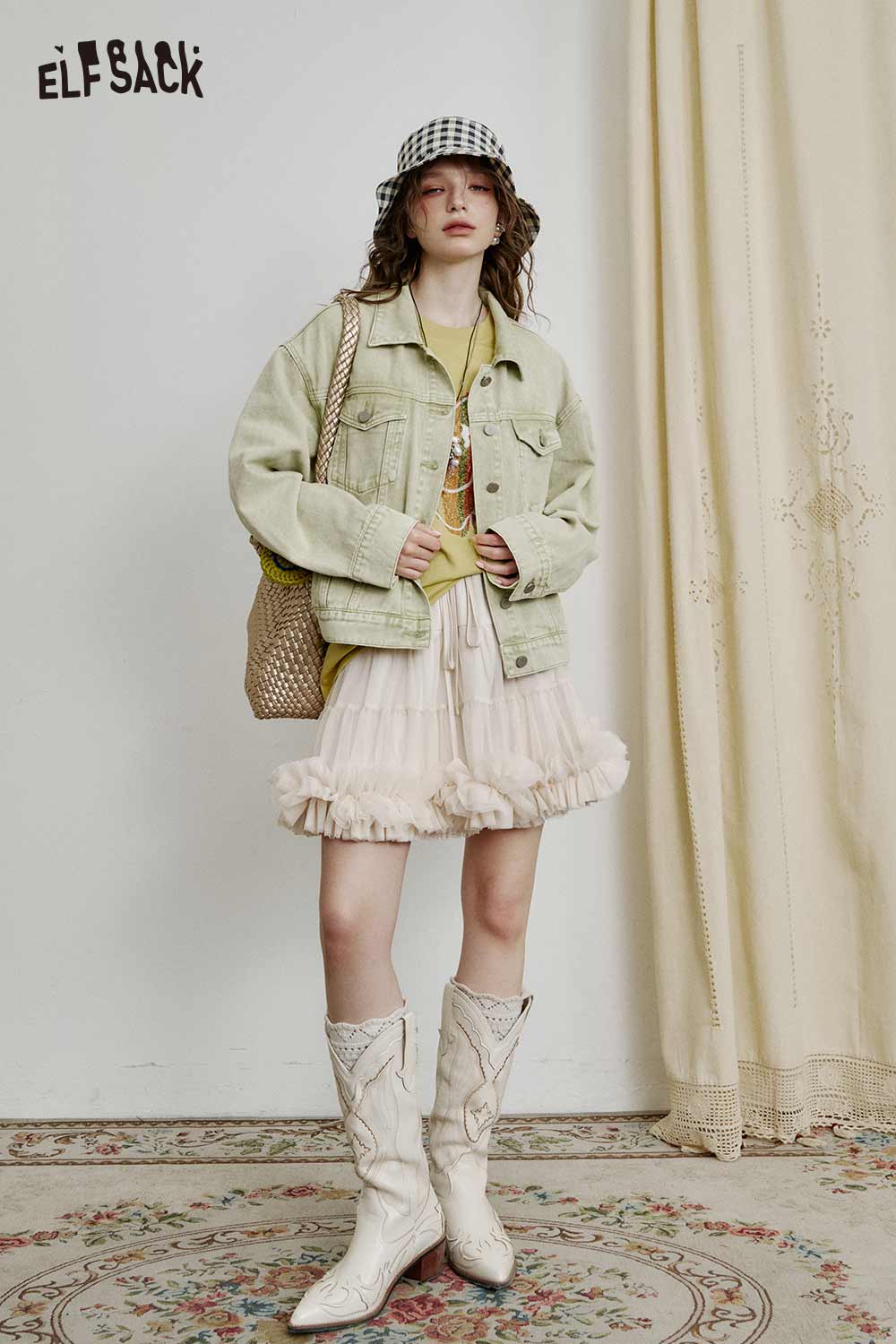 ELFSACK Ballerina style tulle skirt paired with denim jacket and cowboy boots for a trendy look
