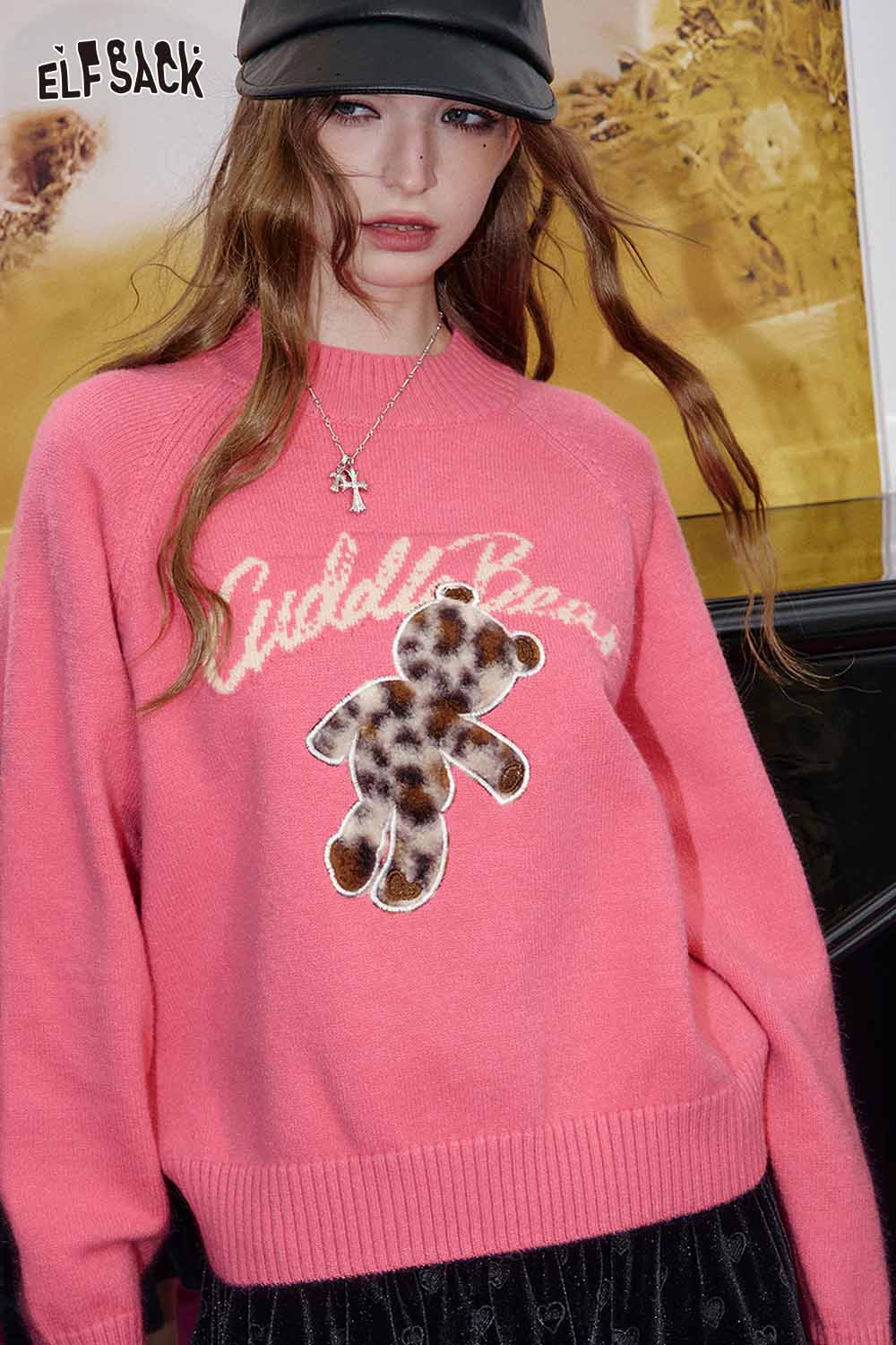 ELFSACK bear embroidery knit top in pink featuring a cute teddy bear design for stylish comfort