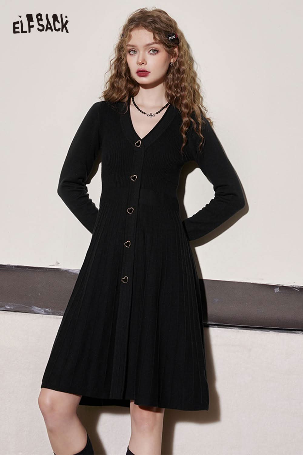 ELFSACK black knit sheath dress with a V-neckline and button-down design, perfect for stylish outings