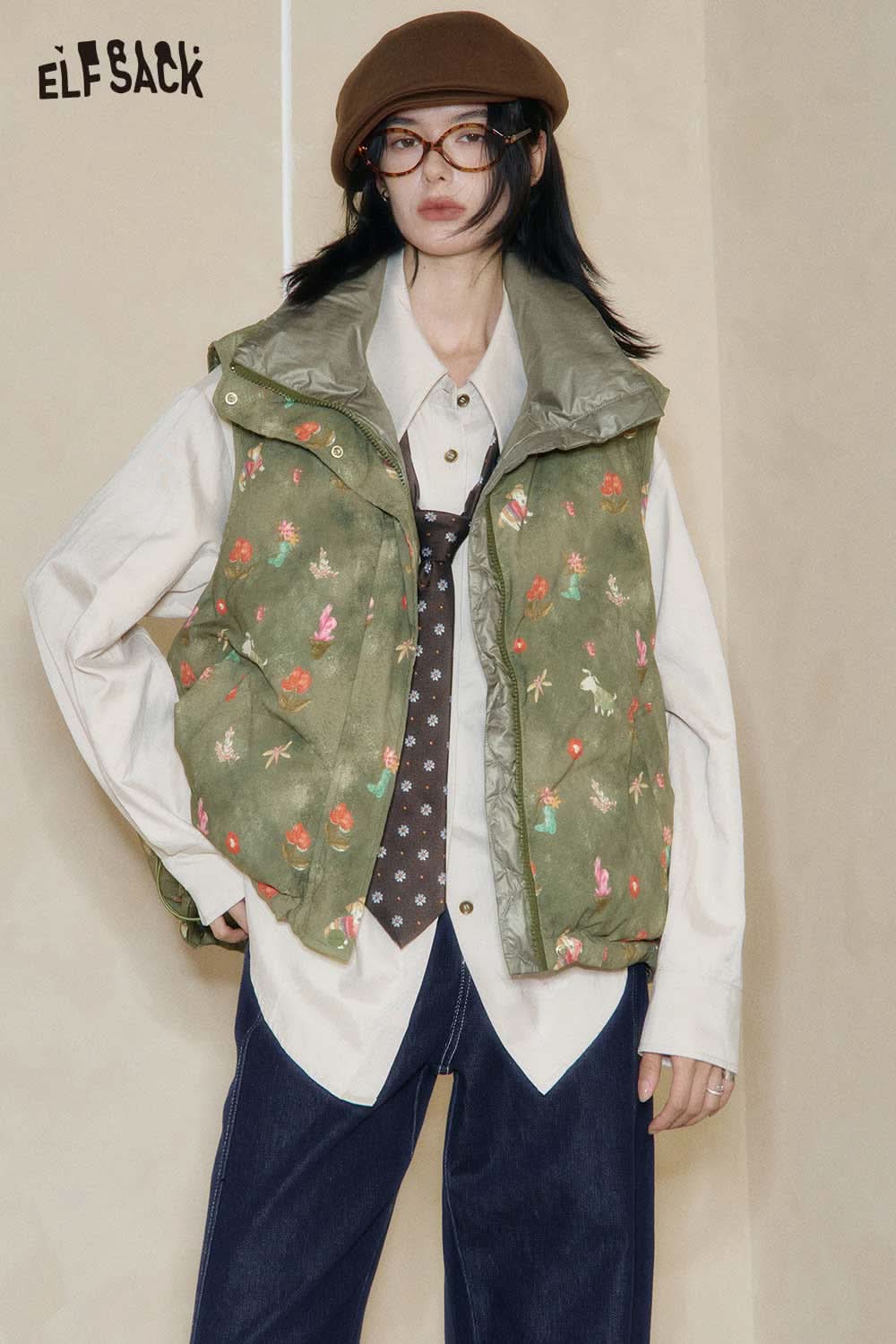 ELFSACK bohemian floral reversible vest with colorful floral patterns, perfect for layering in style