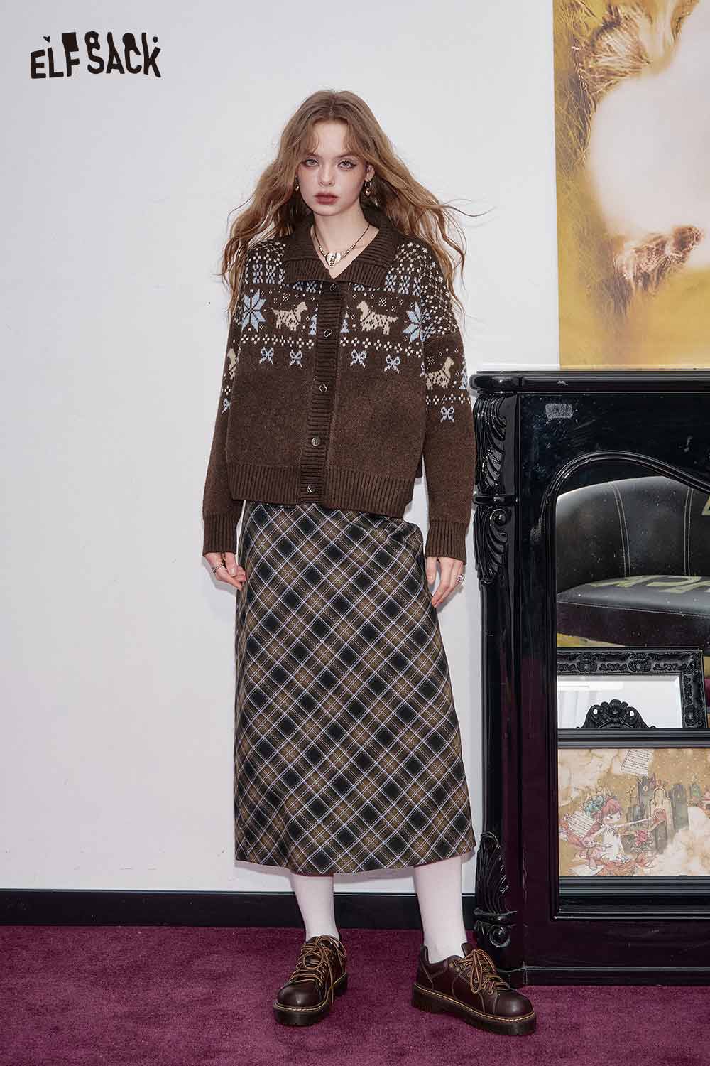 ELFSACK Bohemian knit cardigan for women in brown with stylish floral patterns and button front