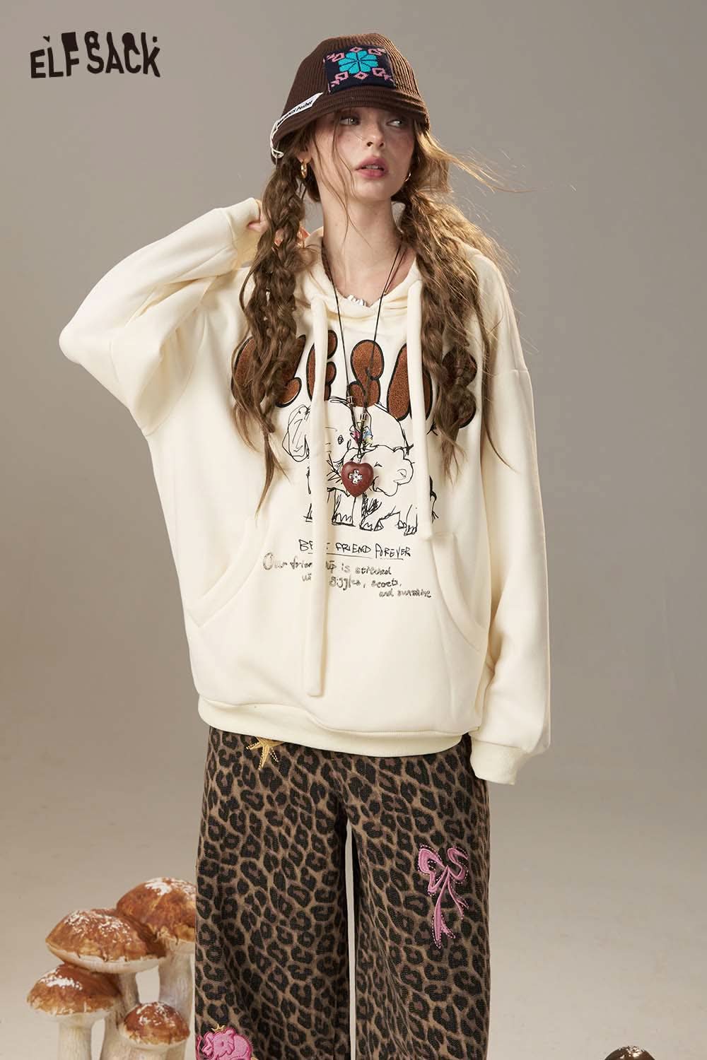 ELFSACK cartoon elephant hooded sweatshirt in cream with playful graphic design for casual comfort