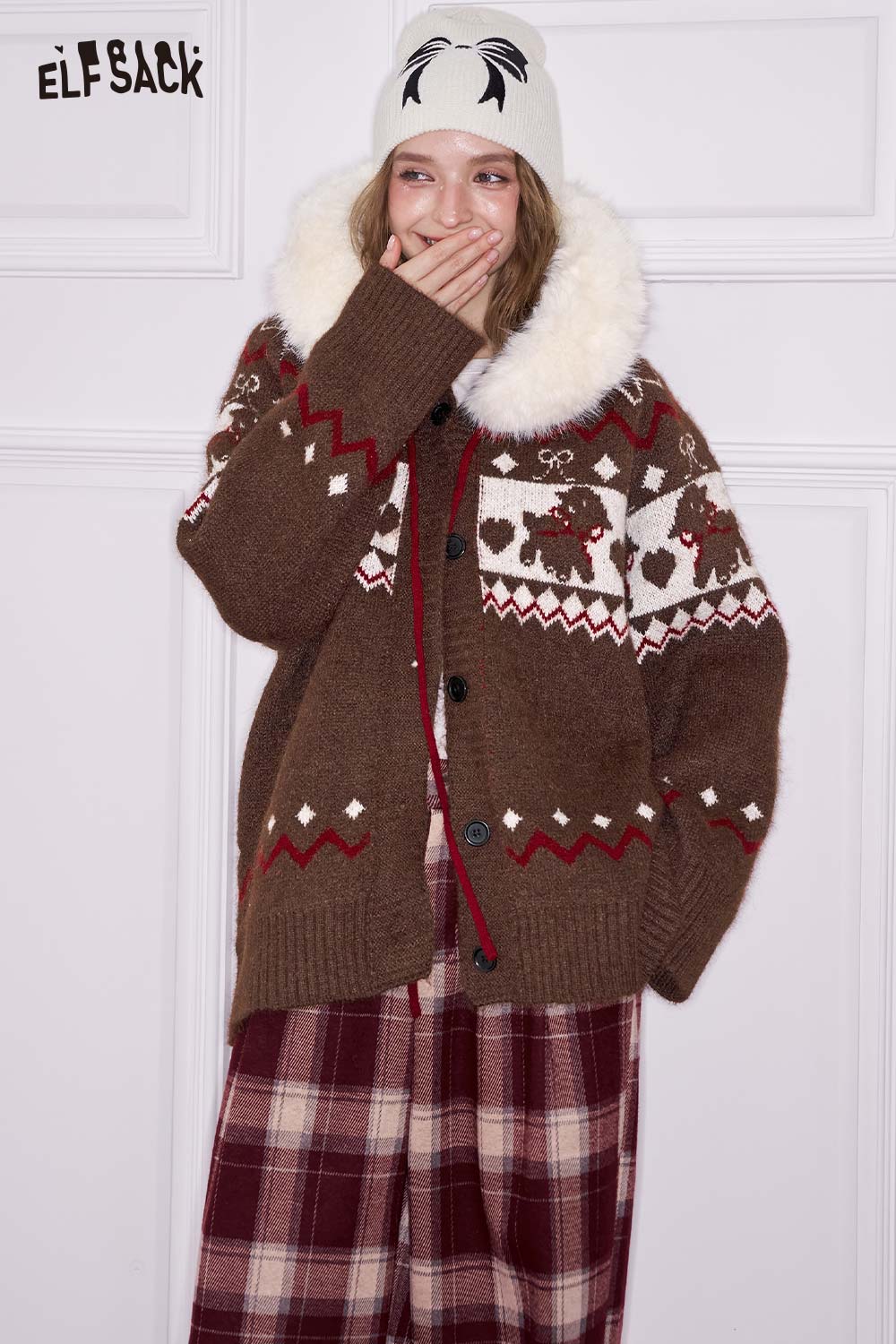 ELFSACK Christmas animal graphic cardigan in brown with festive patterns and fluffy collar for winter style