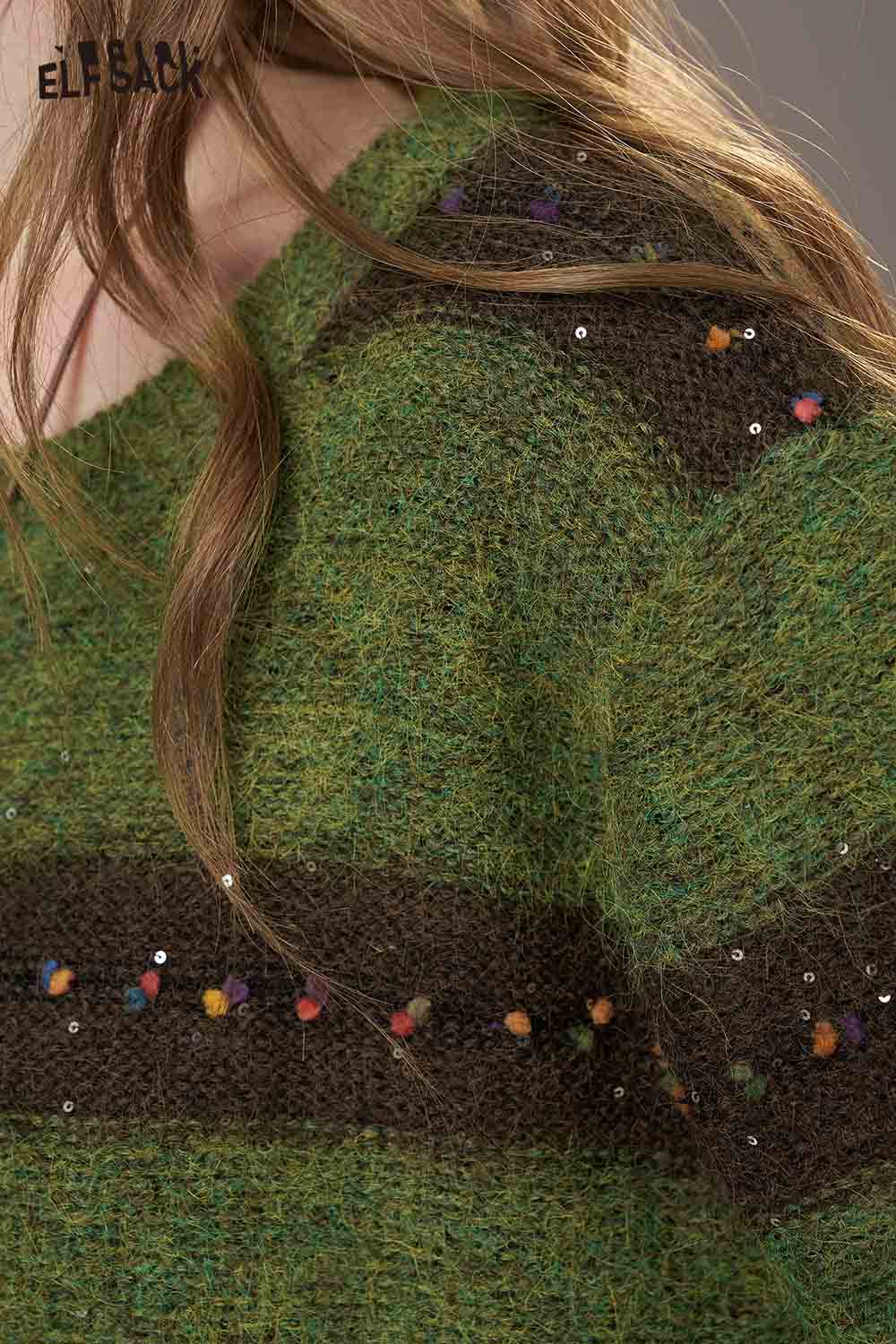 ELFSACK color block striped sweater for women in green with colorful specks and a cozy design