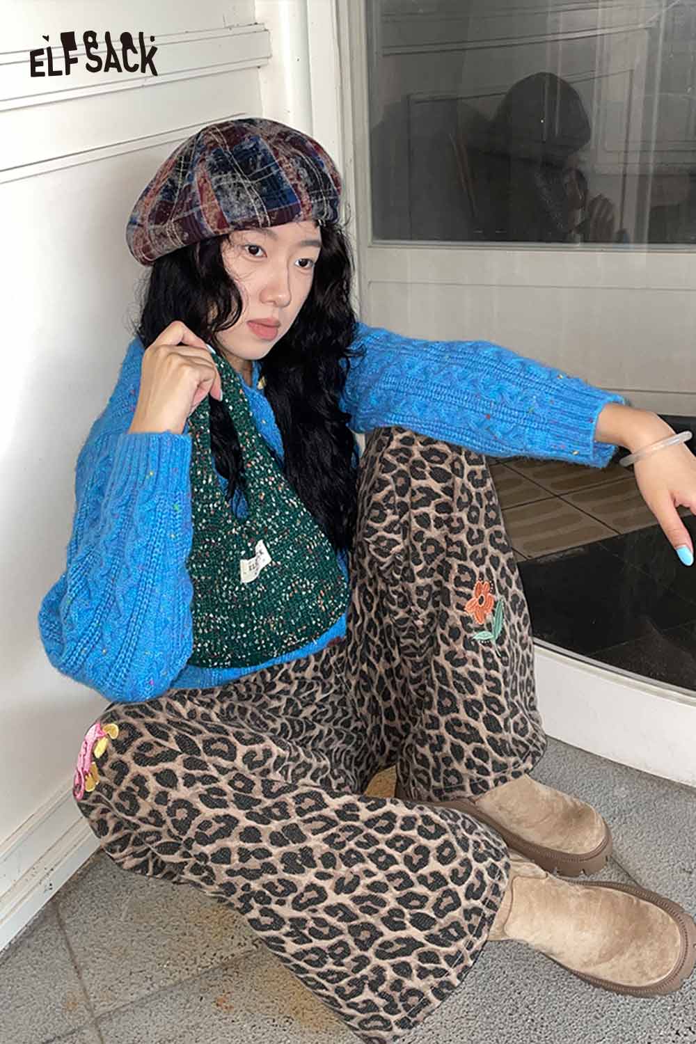 ELFSACK color blocked knitted beret styled with a blue sweater and leopard print pants