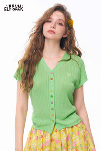 ELFSACK Color Button Embroidered Crop Knit Top