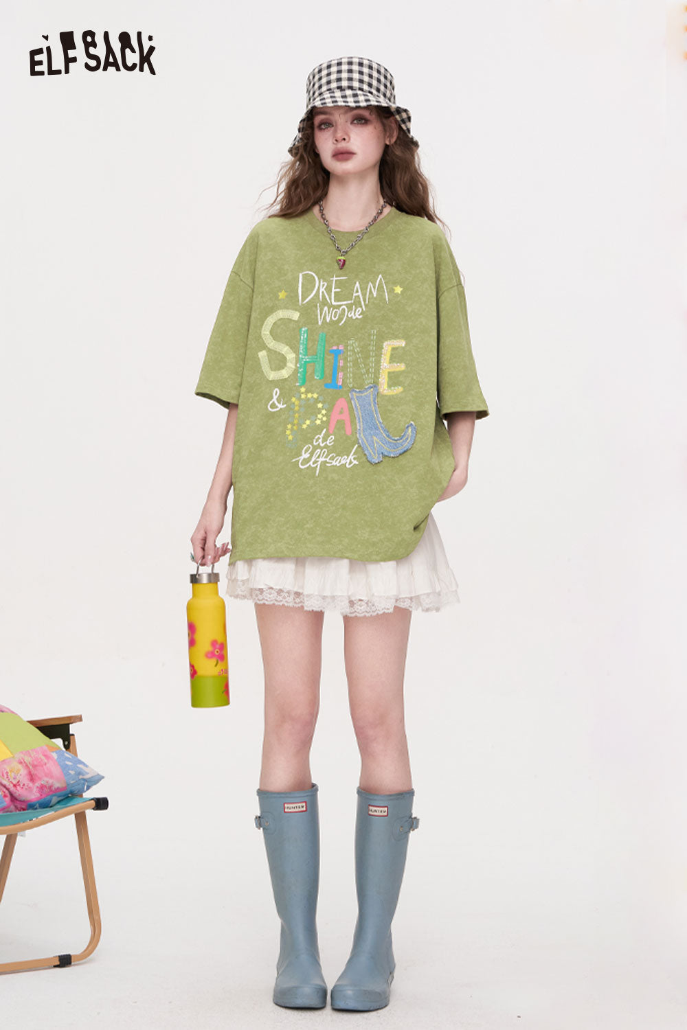 ELFSACK Colorful Letter Denim Patch Oversized Tee