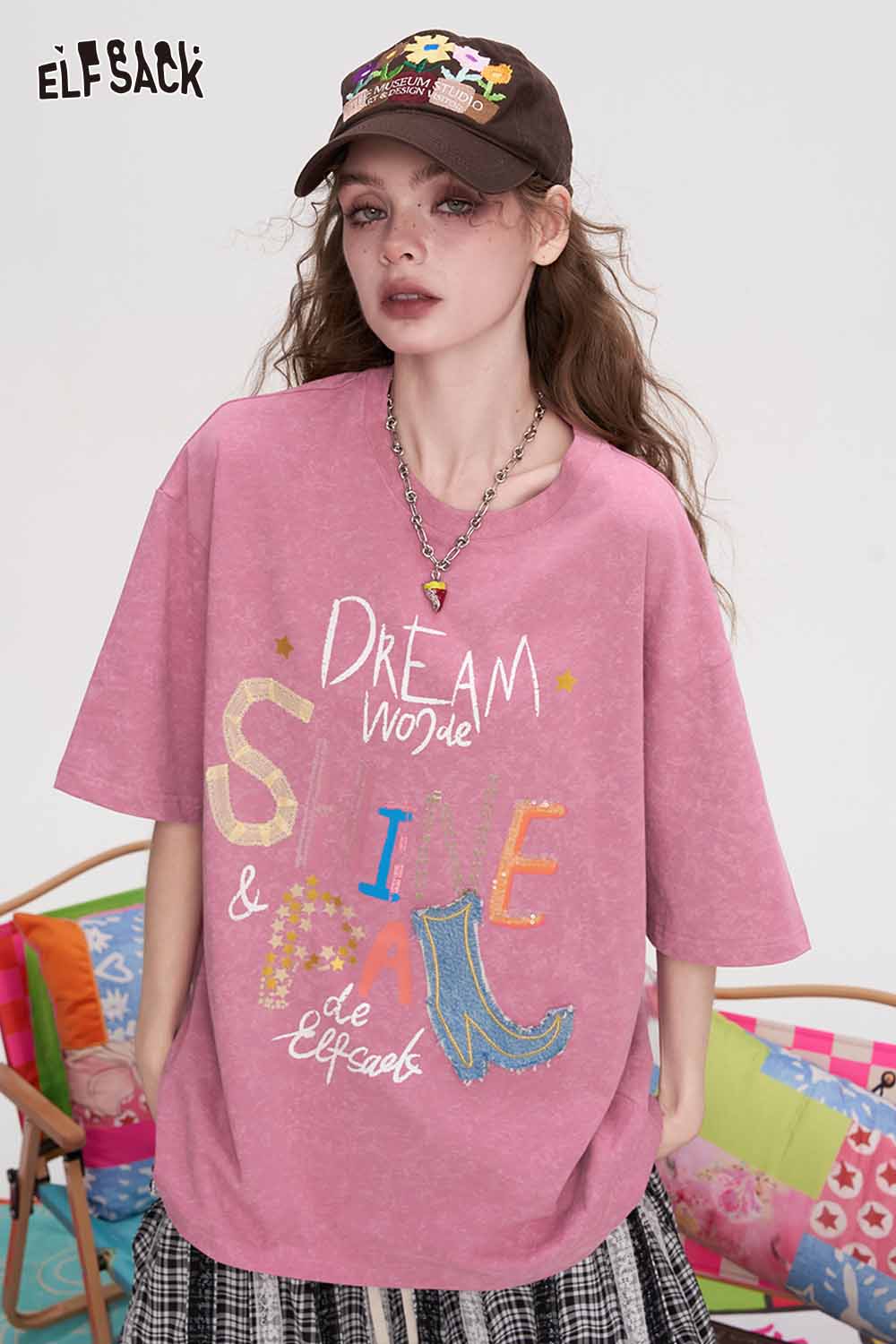 ELFSACK Colorful Letter Denim Patch Oversized Tee