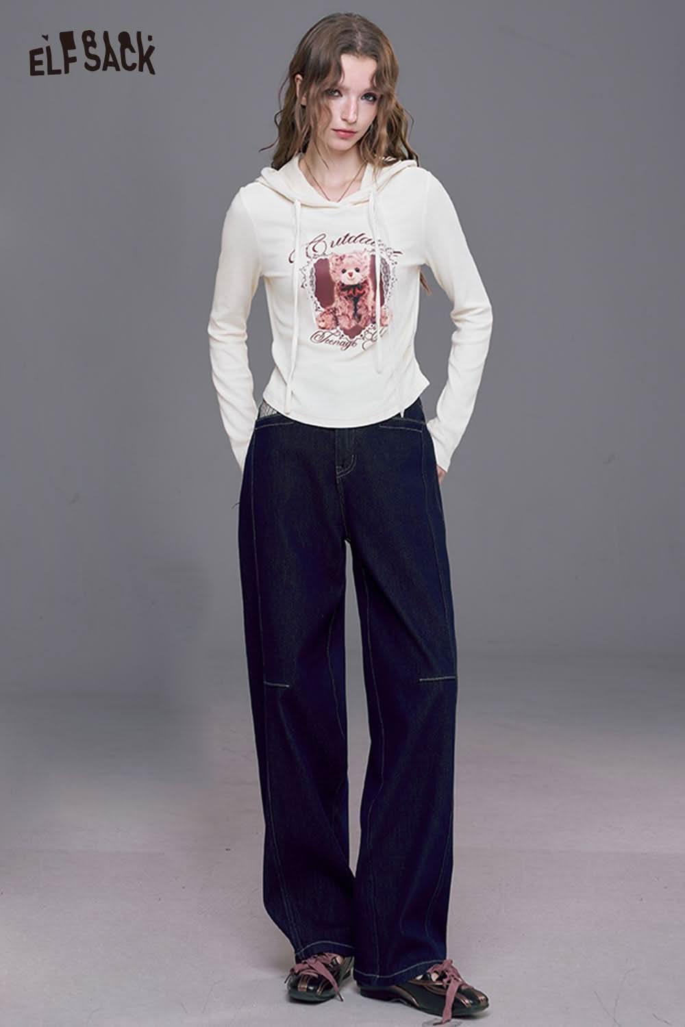 ELFSACK contrast stripe dark wash jeans with a relaxed fit and stylish design