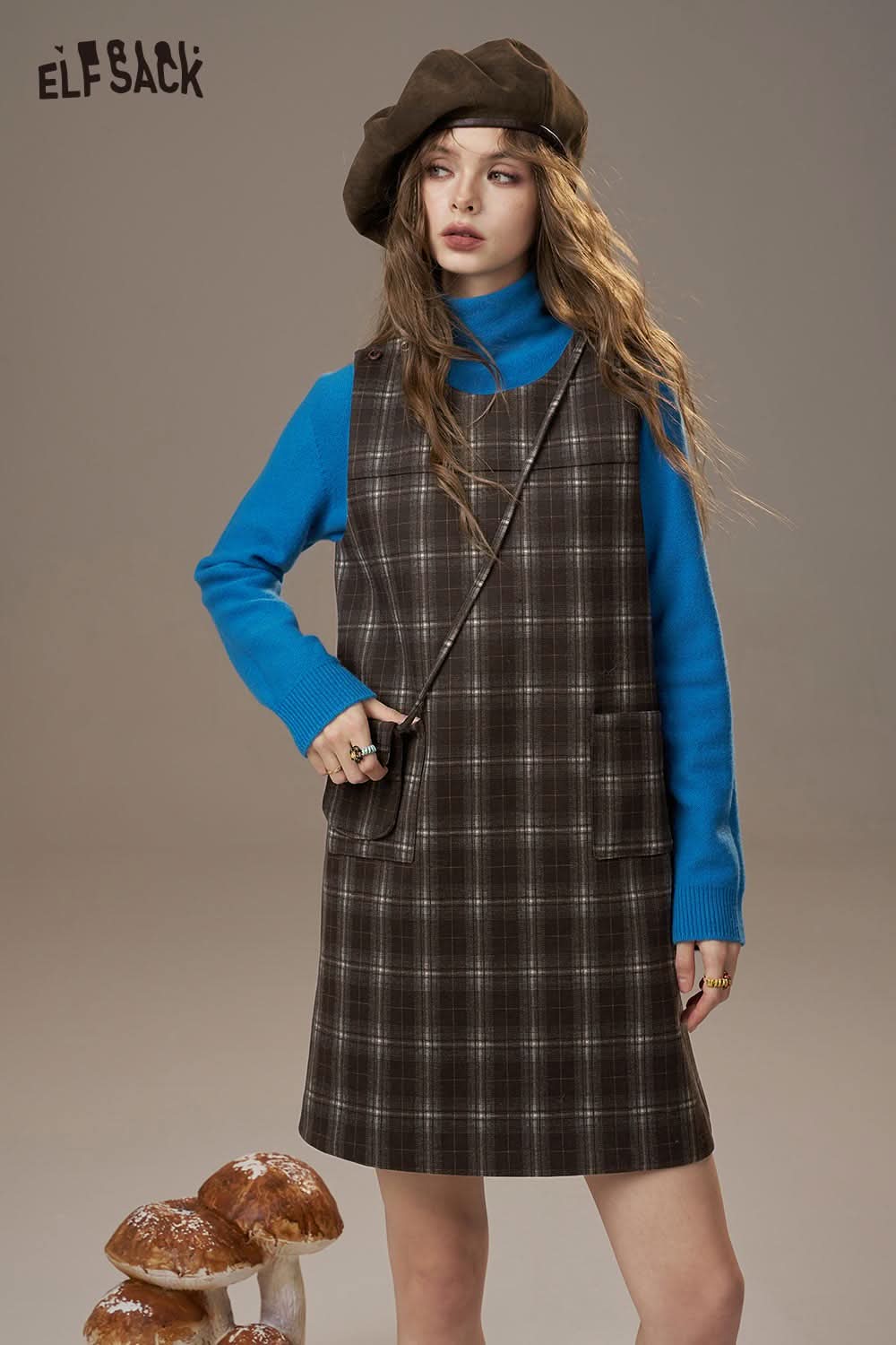 ELFSACK cotton plaid loose fit dress with pockets paired with a blue turtleneck and beret