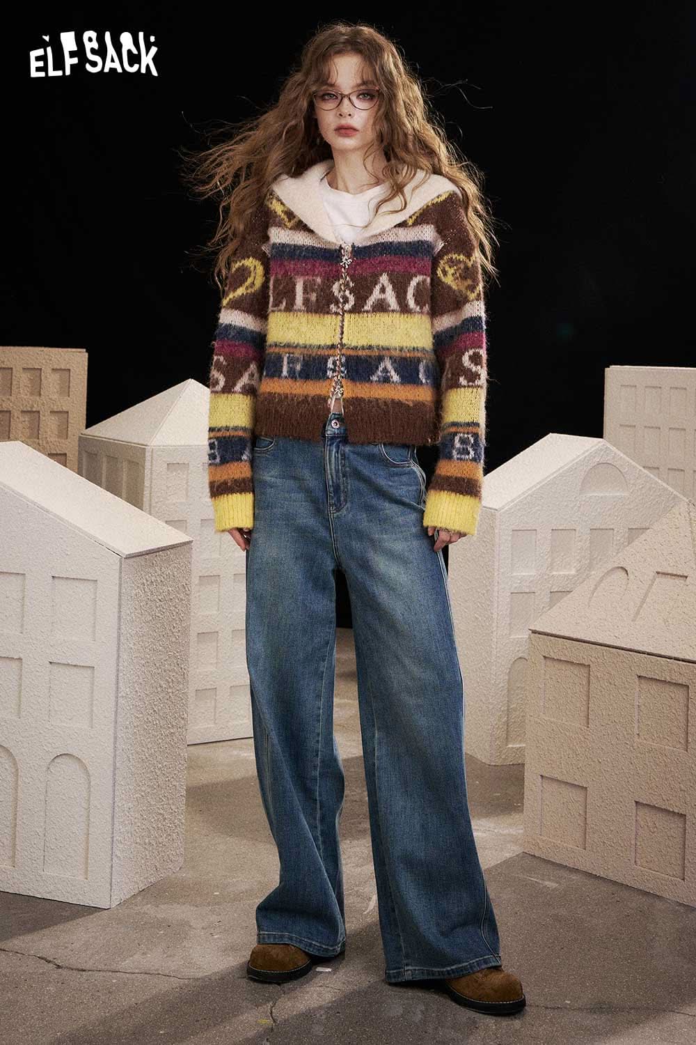 ELFSACK cropped knit sweater for women in brown with colorful graphic designs, paired with wide-leg jeans