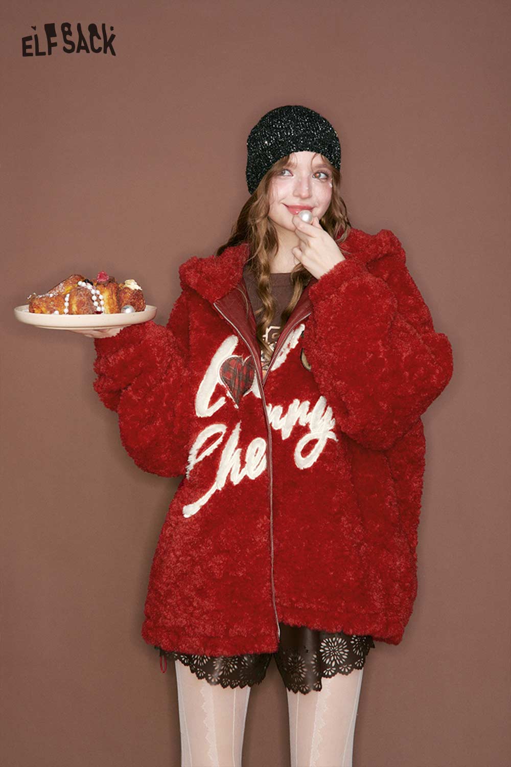 ELFSACK cute heart embroidery faux wool jacket in vibrant red, featuring oversized fit and cozy texture