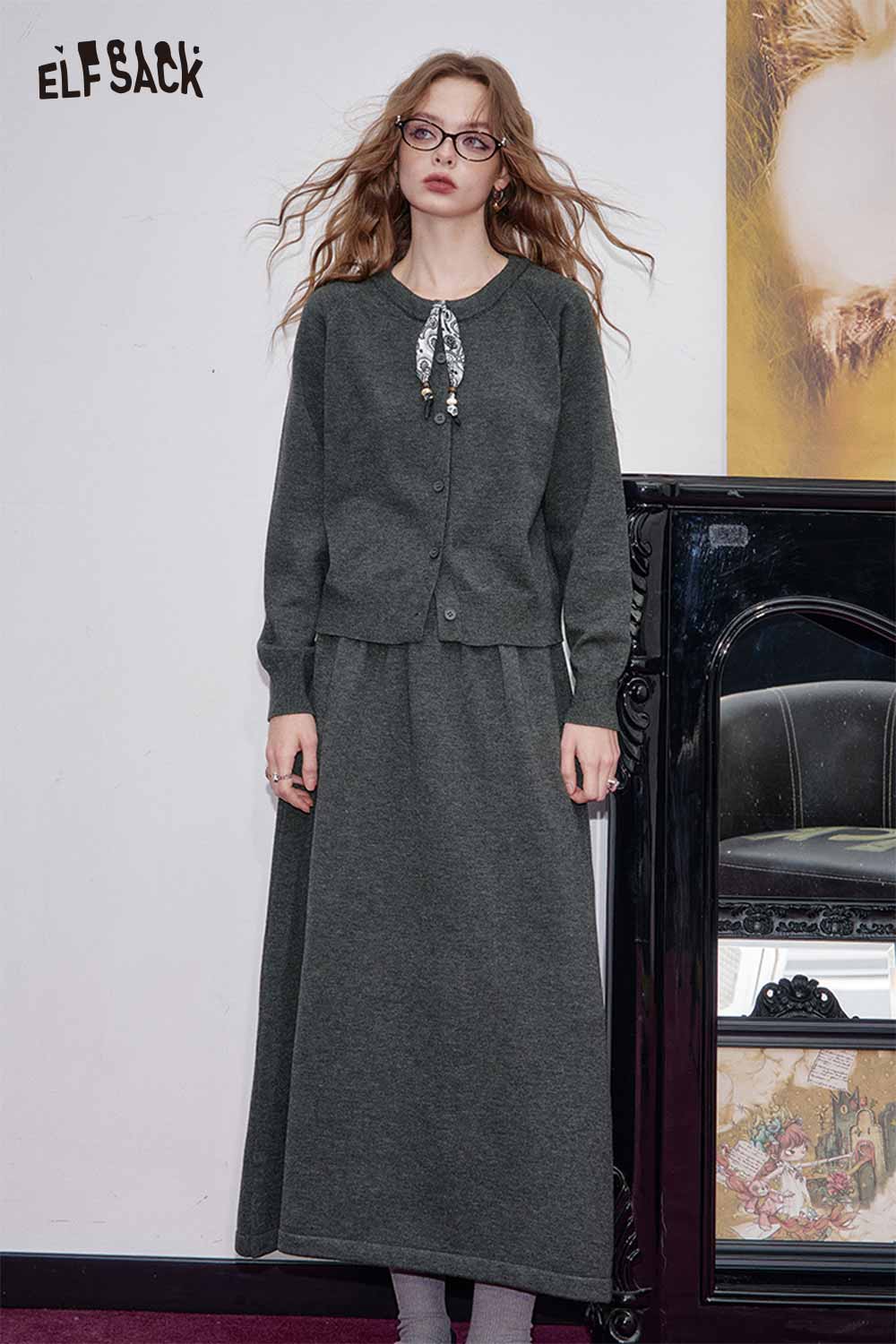 ELFSACK dark grey matching set for women featuring a cozy cardigan and long skirt