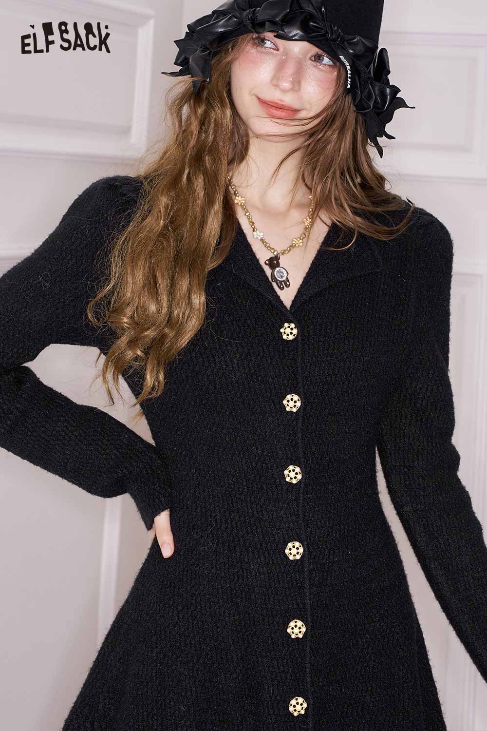 ELFSACK elegant gold button dress in black featuring long sleeves and a stylish silhouette