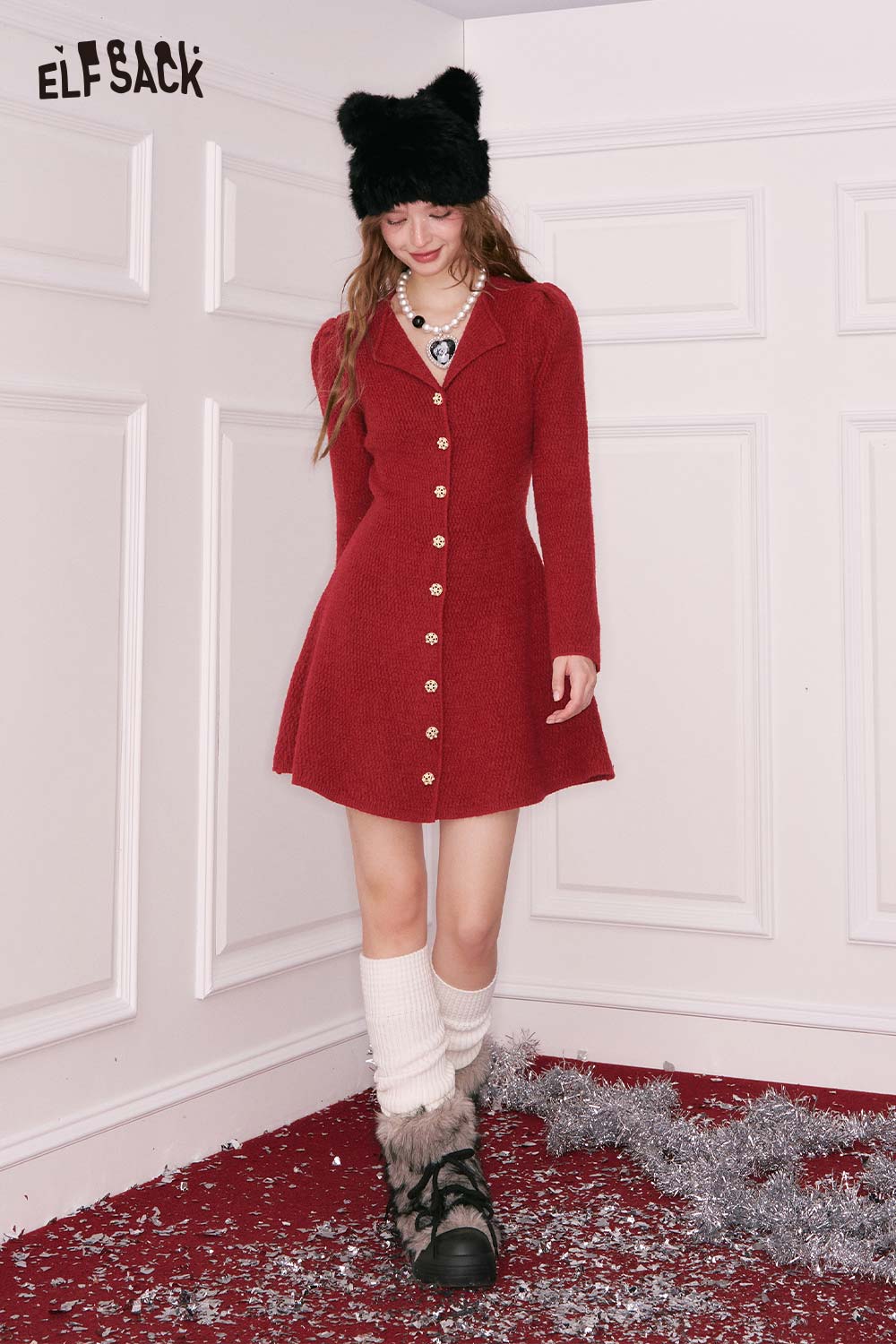 ELFSACK elegant gold button dress in red with a fitted silhouette and stylish collar for a chic look