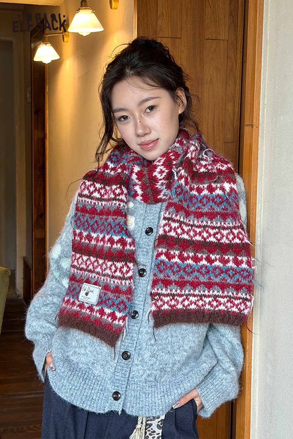 ELFSACK Bohemian Stripe Neck Warmer in Multicolor Pattern for Cozy Winter Fashion