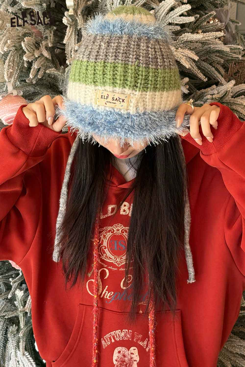 ELFSACK color block knit bucket hat in vibrant shades with fluffy accents for a stylish look
