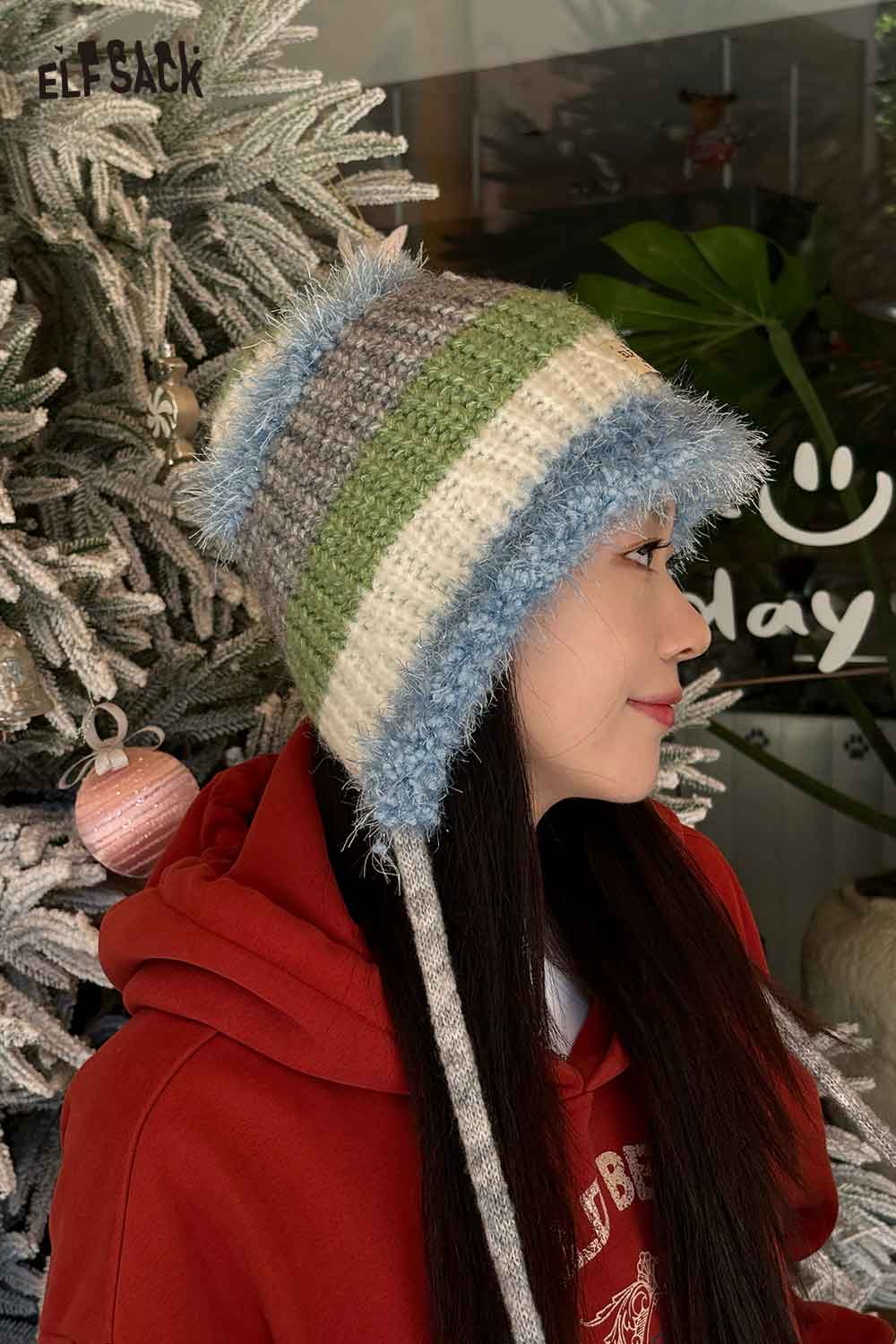 ELFSACK color block knit bucket hat featuring soft yarn and stylish design for warm winter looks