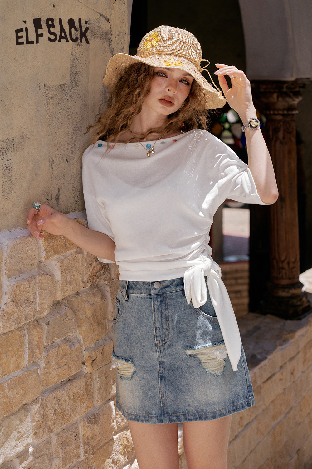 ELFSACK Back Hollow Lace Up White Short Sleeve Chic T-Shirt