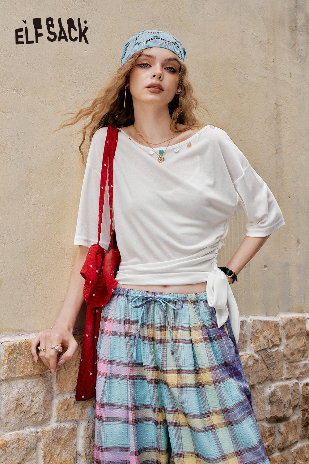 ELFSACK Back Hollow Lace Up White Short Sleeve Chic T-Shirt