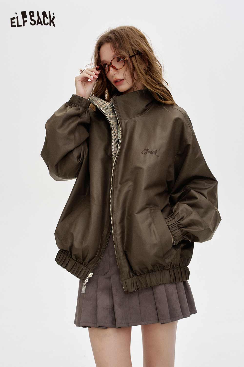 Stylish ELFSACK breathable checkered graphic jacket for women in olive green with a relaxed fit