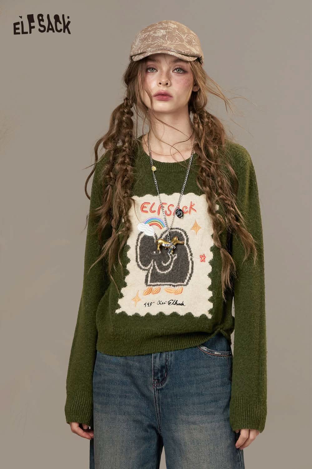 ELFSACK cartoon kitten embroidered sweater in green with playful graphic design and relaxed fit