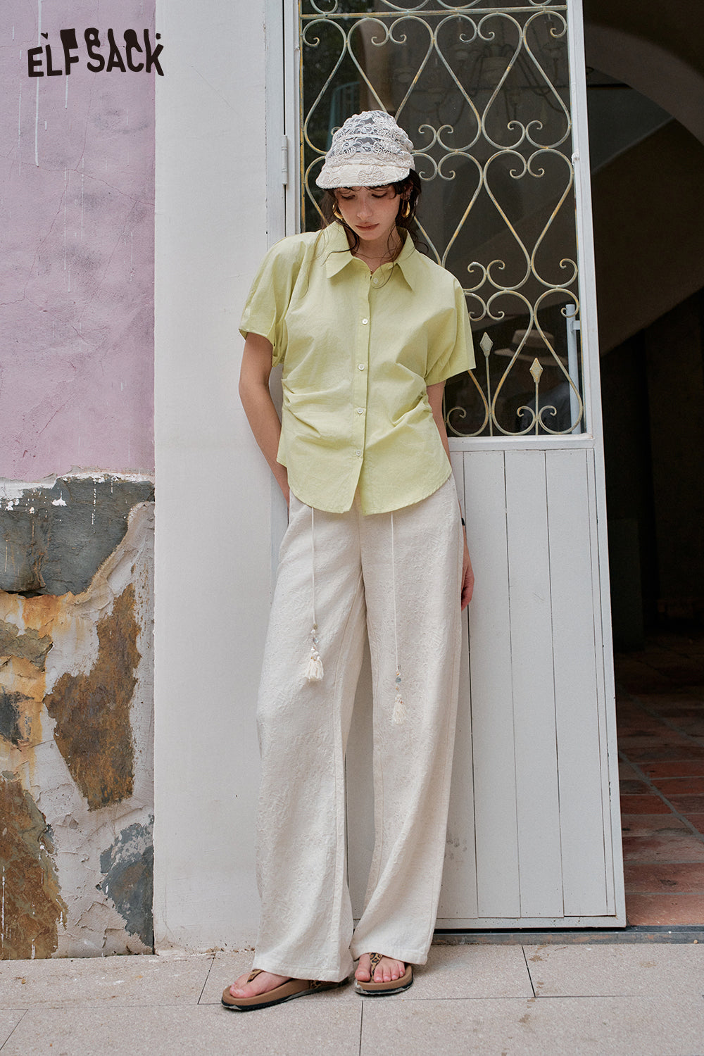 
                  
                    ELFSACK Solid Color Casual Short Sleeve Shirt
                  
                