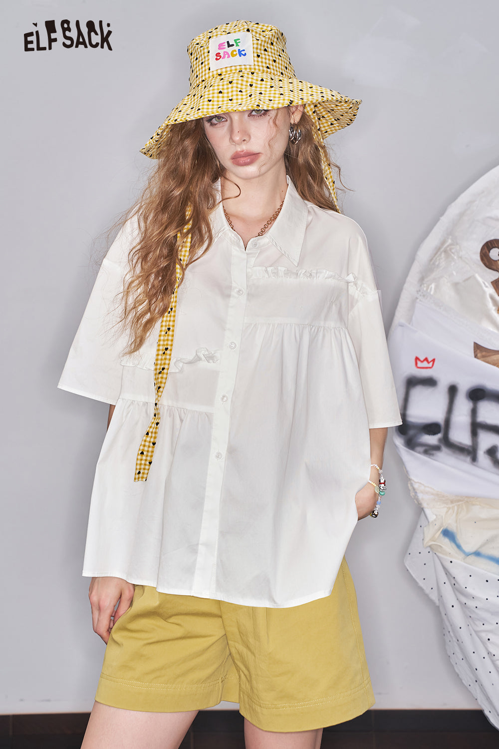 ELFSACK White Pleated Casual Short Sleeve Shirt