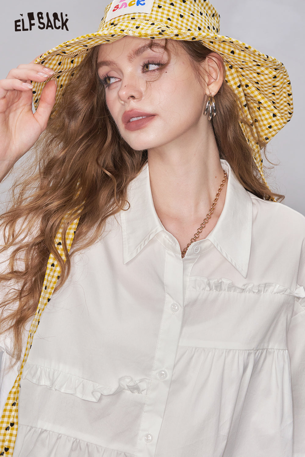 ELFSACK White Pleated Casual Short Sleeve Shirt