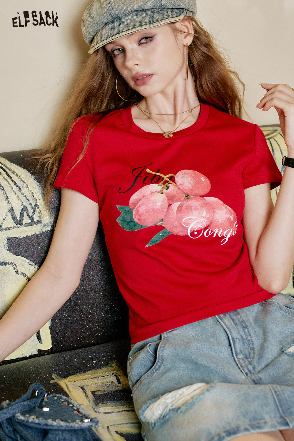 ELFSACK White Printed Casual Short Sleeve T-Shirt