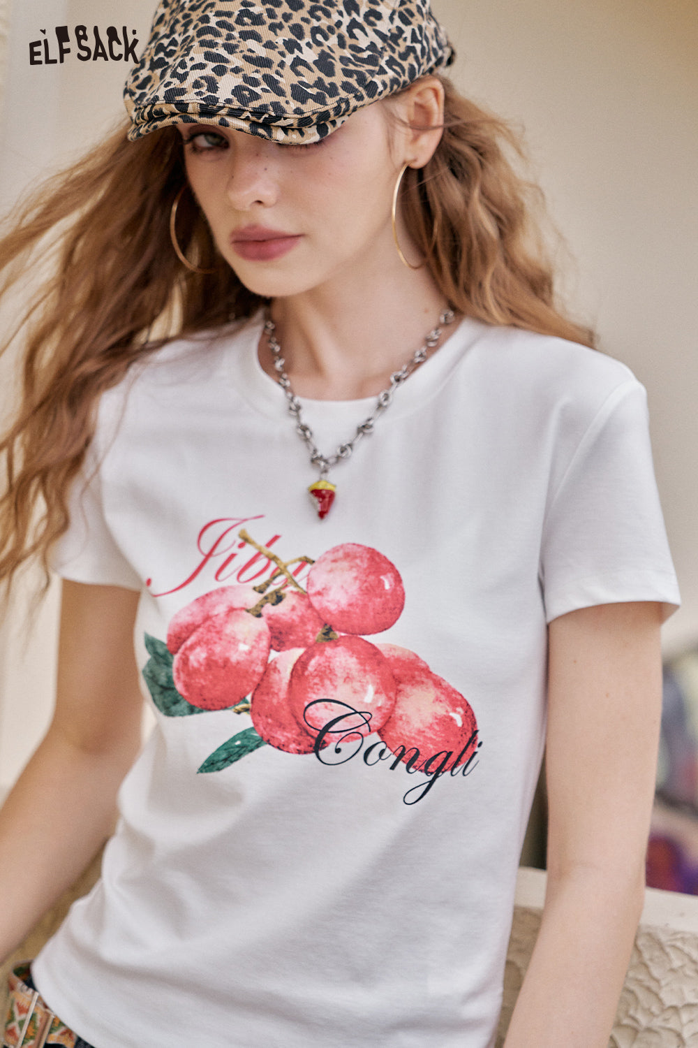 ELFSACK White Printed Casual Short Sleeve T-Shirt