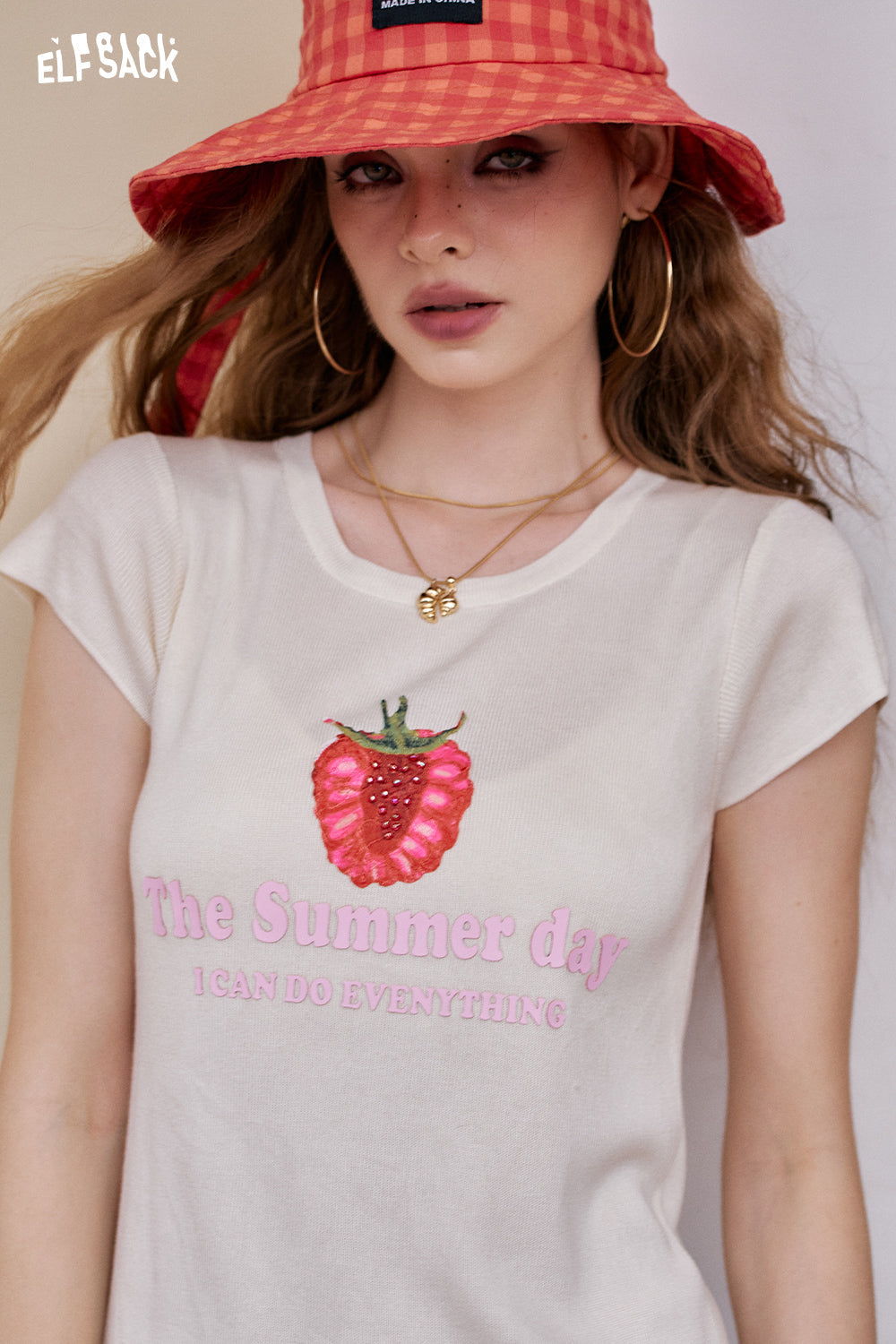 ELFSACK Y2K Strawberry Printed Lightweight Short Sleeve Knitted Sweater