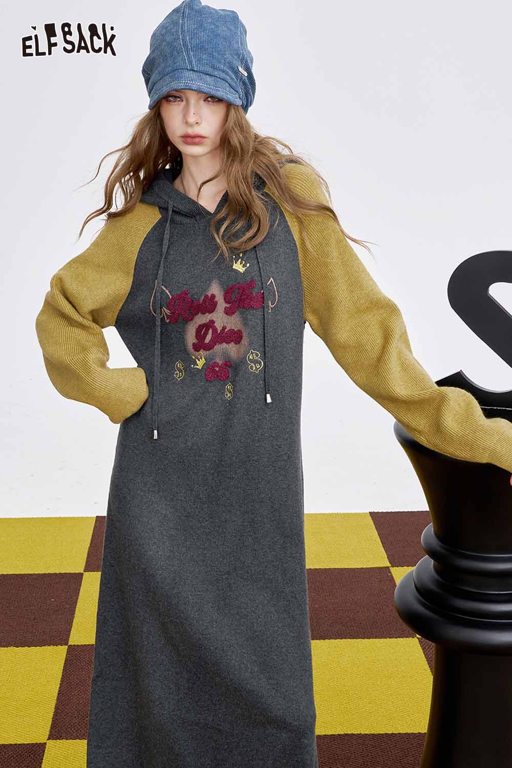 ELFSACK embroidered long dress for women with a hoodie and oversized sleeves in gray and yellow