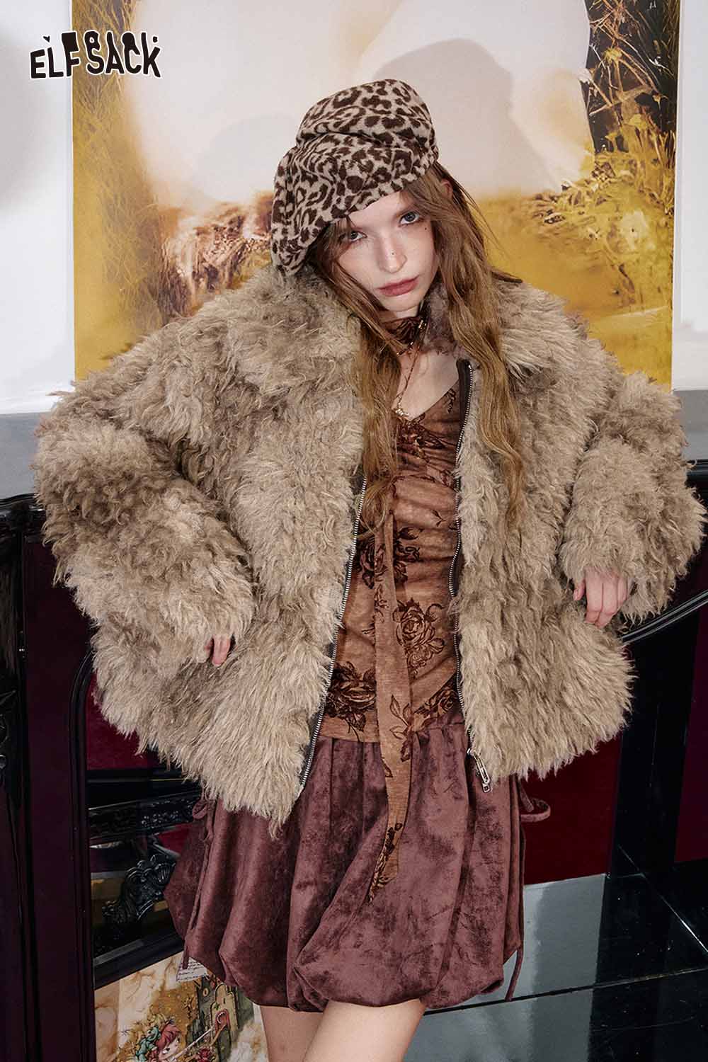 ELFSACK faux fur ombre cropped jacket in brown with fluffy texture, perfect for stylish winter outfits