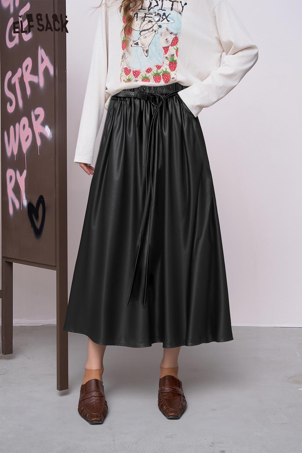 ELFSACK faux leather maxi skirt in black with a comfortable elastic waistband and sleek design