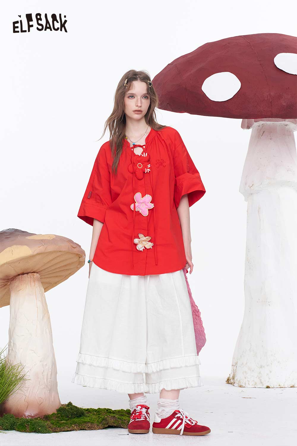ELFSACK Floral Applique Cotton Poplin Blouse