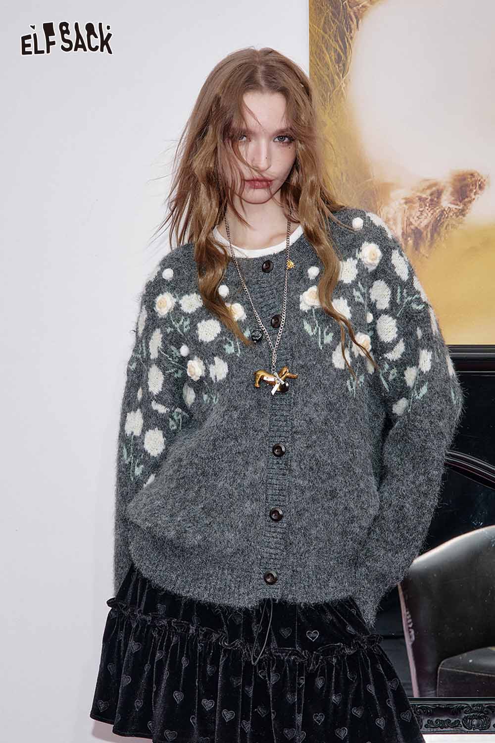 ELFSACK floral stitch oversized cardigan in gray with floral patterns, perfect for cozy layering