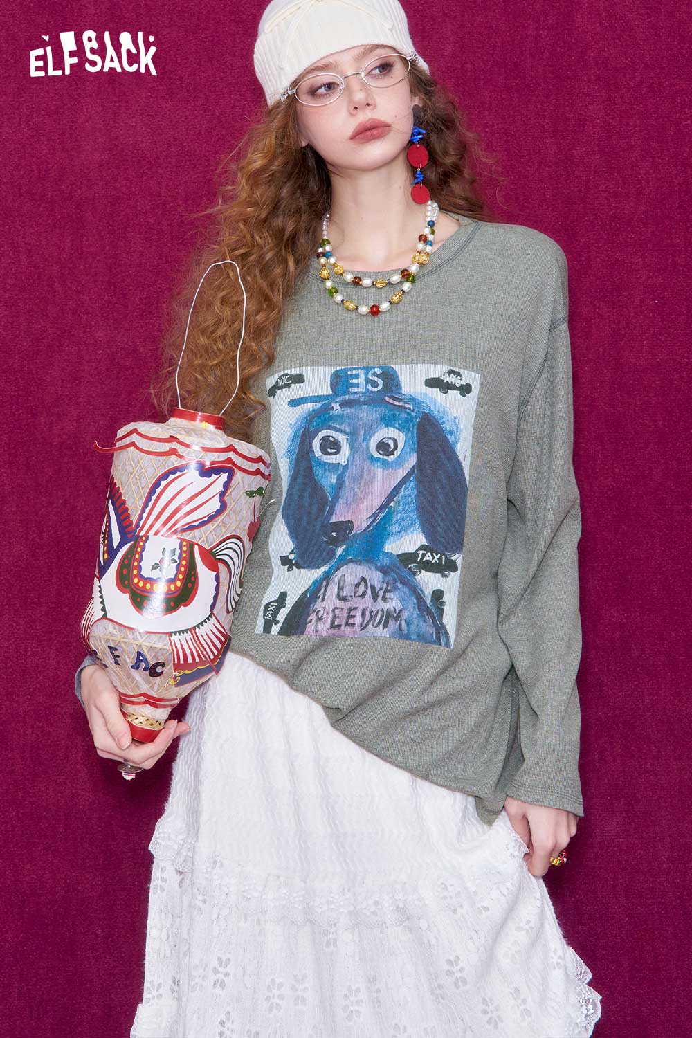 ELFSACK graffiti puppy print t-shirt in gray with vibrant dog artwork, perfect for casual wear