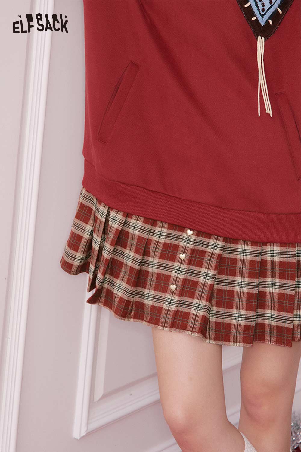 ELFSACK heart embroidery jumpsuit for women featuring a plaid skirt and stylish design