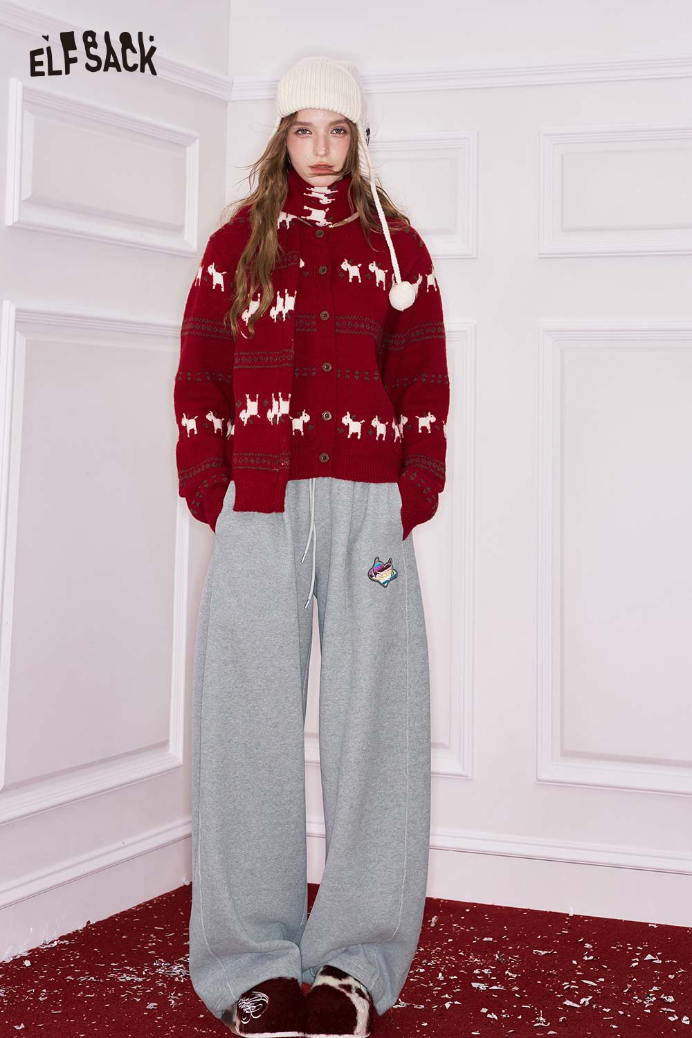 ELFSACK heart embroidery wide leg pants in gray with a cozy red sweater and winter hat