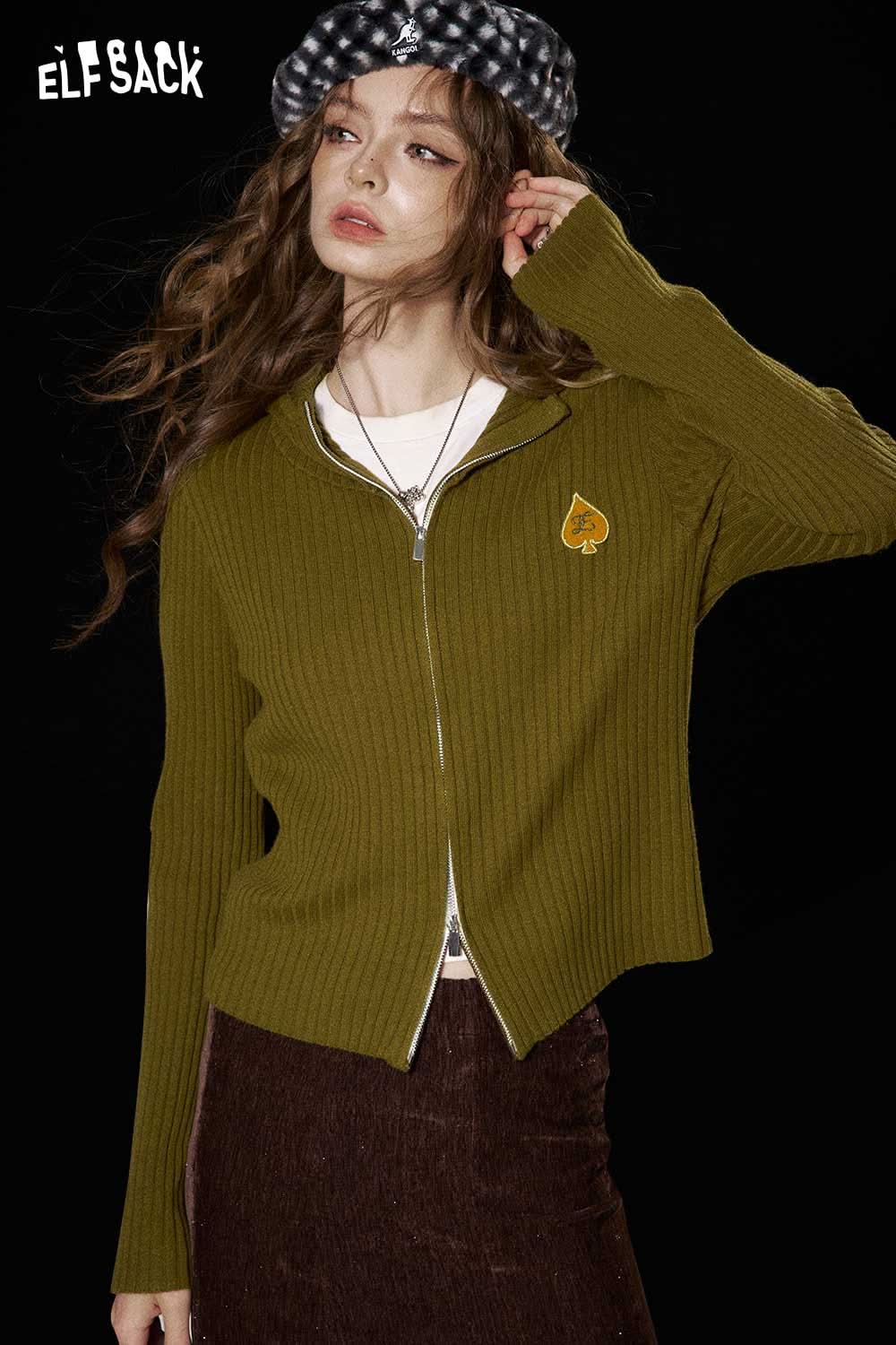 ELFSACK Heart Print Knit Sweater in Olive Green with Zipper and Embroidered Design for a Casual Look