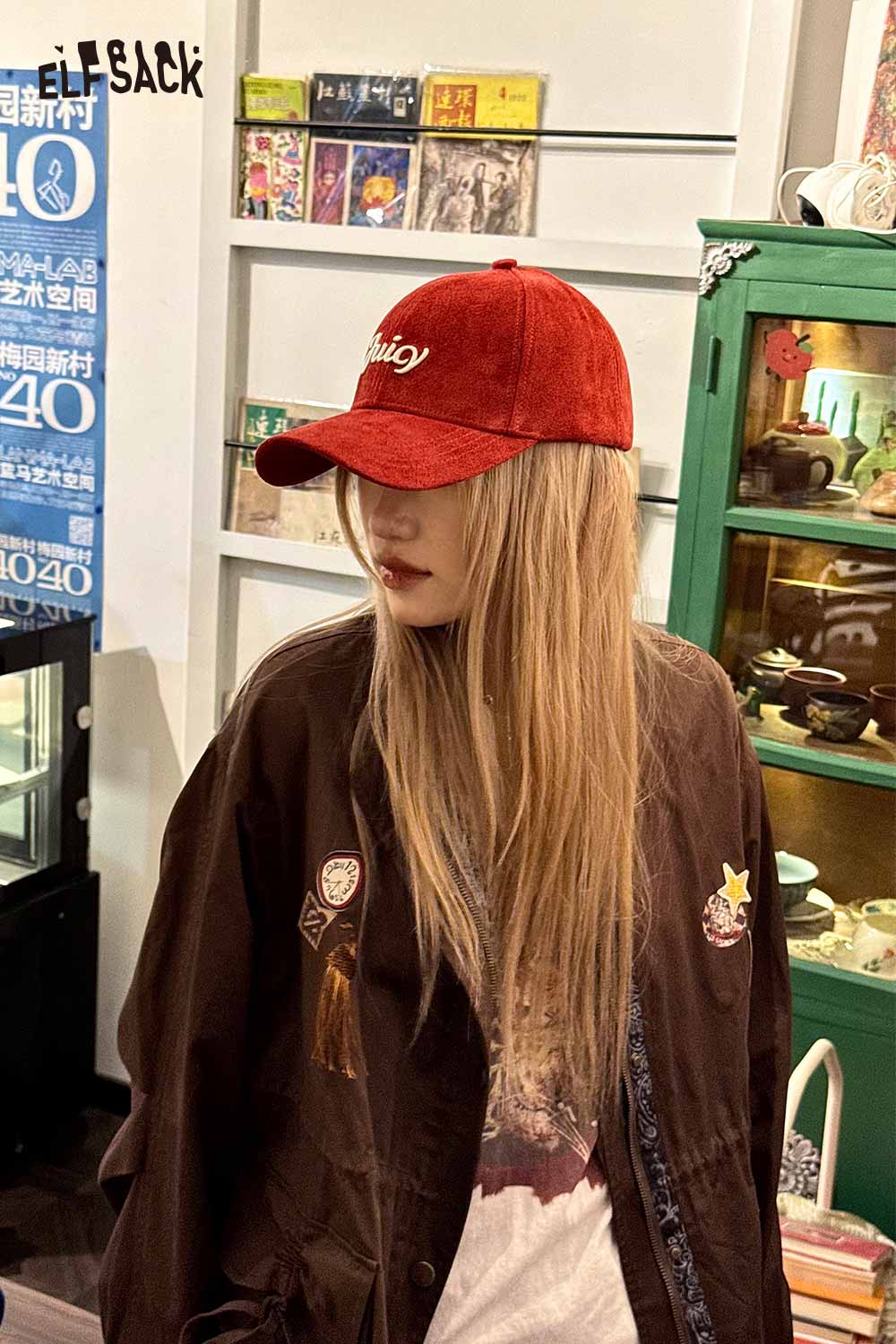 ELFSACK Suede Baseball Cap in Red with Stylish Embroidery for Casual Wear