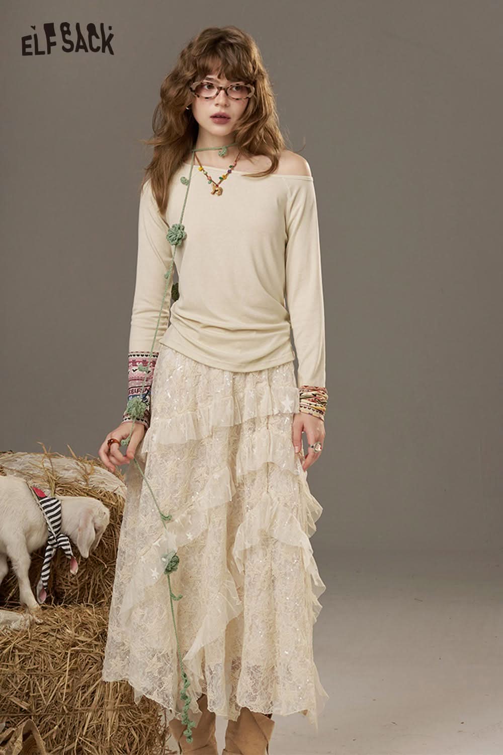 ELFSACK lace patchwork long skirt with layered ruffles and elegant details for a stylish look