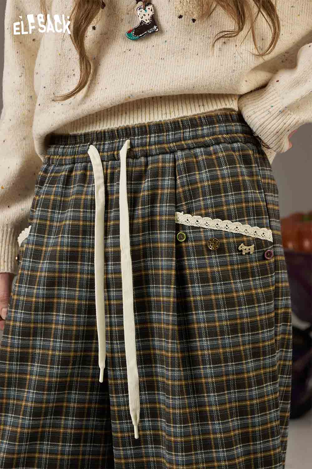 ELFSACK lace plaid straight leg pants with a relaxed fit and decorative pockets for a stylish look