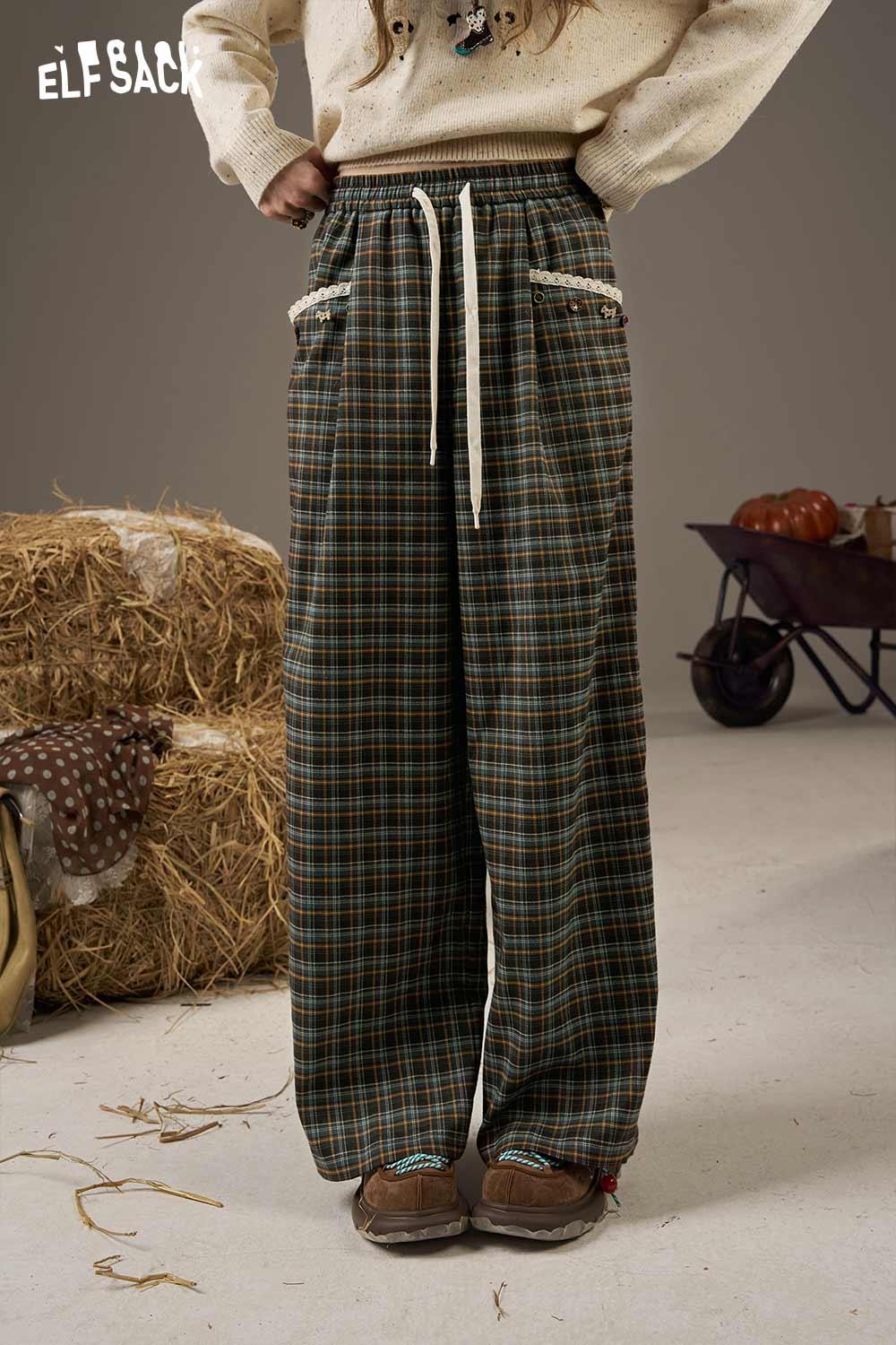 ELFSACK lace plaid straight leg pants featuring a comfortable fit and stylish pockets for casual wear